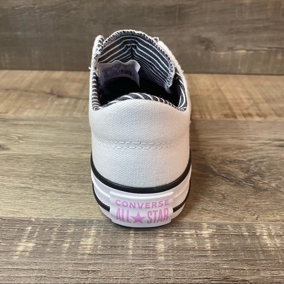Converse CTAS Maddie Slip-On ‘White Peony Pink’ - Picture 4 of 7